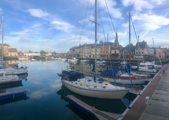 Cote Pecheur 住宿加早餐酒店 *